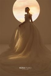 -至臻微拉婚纱摄影