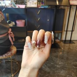 -Halo美甲美睫