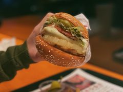 -The Habit Burger Grill 哈比特汉堡(复兴soho店)