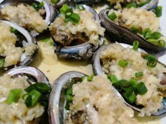 -四川小胡子海鲜(丁村万人海鲜广场店)