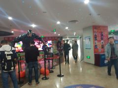 等候区-天幕新彩云国际影城(激光巨幕店)