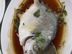 -红月湾海鲜饭店•沙滩海景(双月湾店)