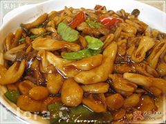 蘑菇-红高粱大酒店(宁山东路店)
