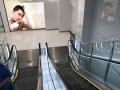 -浦江万达停车场