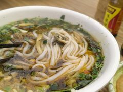 牛肉酸菜粉-易裕和·长沙米粉(竹塘西路店)