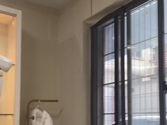 -登特口腔医院(鼓楼东街口店)