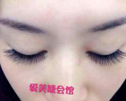 -爱美睫美甲会馆