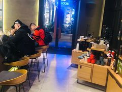 大堂-星巴克臻选(福州东百中心分店)