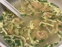鲜肉小馄饨-东泰祥生煎馆(重庆北路店)