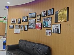 -雅悦齿科(顾村公园店)