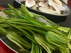 -老石黑山羊毛驴肉火锅(金凯广场店)