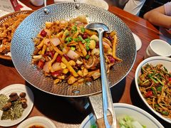 -唐师傅湘西名菜馆(武陵路店)