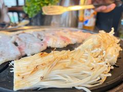 -伍丁·烤牛肋(和平东桥店)