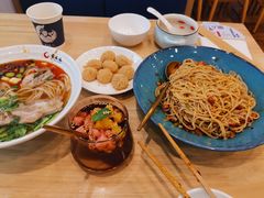 -贵凤凰贵州米粉(五道口店)