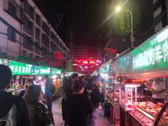 -正宁路小吃夜市