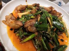 -万重锦·人文川菜馆(骡马市店)