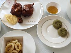 金牌妙龄乳鸽-铭家点心(秦岭路店)