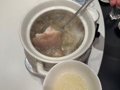 -榕树下海鲜馆(坪山路店)