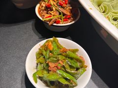 -凤凰湘语·平价海鲜餐厅(浦东旗舰店)