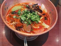 -成都你六姐·牛肉冒菜(城市集市合生汇店)