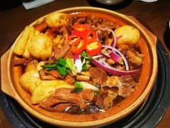 -蔡婶牛腩牛杂煲(长安万科店)