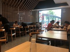 大堂-苗乡米线(建军路店)