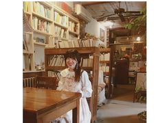 -斯多格书乡(北京大学畅春园店)
