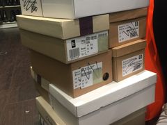 -伦敦比斯特购物村