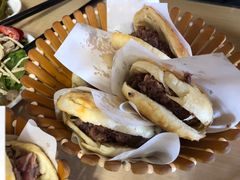 精品火烧-闫家驴肉老店(华电一校店)
