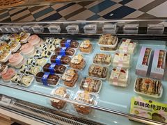 -85度C(生甜甜圈研究工坊·上海局门店)