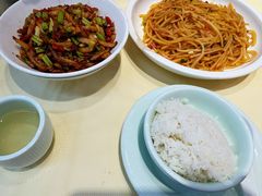 -笨罗卜浏阳菜馆(龙华鹏润达店)