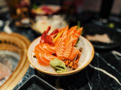 -山川小町·极番烧肉(新地假日广场店)