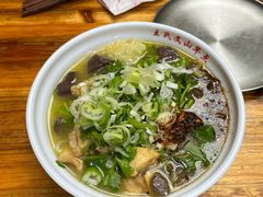 -文山荷鲜居(翠湖店)