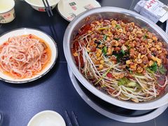 -周良天山牛杂城(天山路总店)