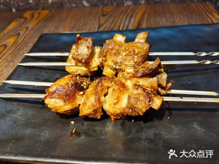 鼎牛牛炖锅·烤串(温泉路店)图片