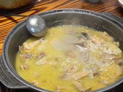 -侠成水上农庄(工业大道店)
