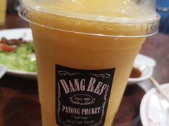 -Dang restaurant (patong phuket)