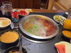 -沸炉重庆老火锅(军事博物馆店)