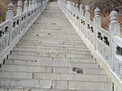 -藏山旅游风景区