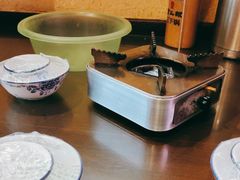 -富正毅三下锅·湘西韵味(天门山索道店)
