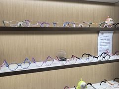 -亿视康青少儿眼镜(五官科店)