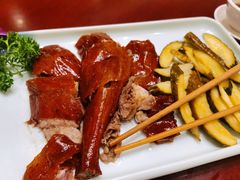 脆皮烧鹅-国家五钻酒家·西樵旺阁渔村(西樵店)