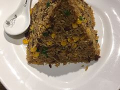 牛肉粒炒饭-彩蝶谷美食廊·粤式经典南番顺·铁板烧烤泰风味(广州长隆酒店)