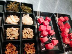 -何师烧烤·香辣蟹·川菜·30年老品牌(太古里旗舰店)