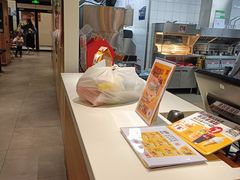 -麦当劳(百联西郊购物中心店)