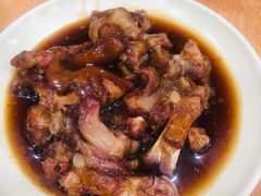 不辣辛辣猪蹄-贤花饭店(城阳店)