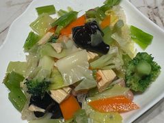 -高玛纳驴肉火烧(一世界店)