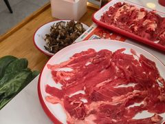 -毛辣果·贵州红酸汤牛肉火锅(西单店)