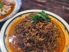 -蓝田九大碗民俗食府(蓝田店)