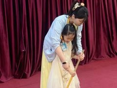 -艺年级儿童语言艺术中心(冉家坝爱融荟城店)